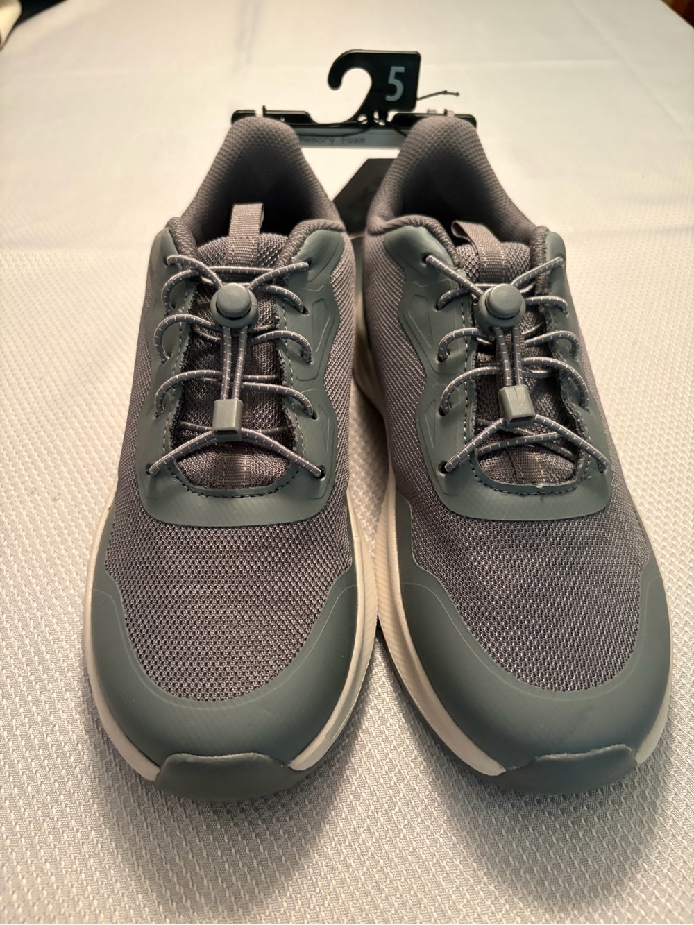 Athletic Works  Big Kids Bungee Mesh Jogger Sneakers